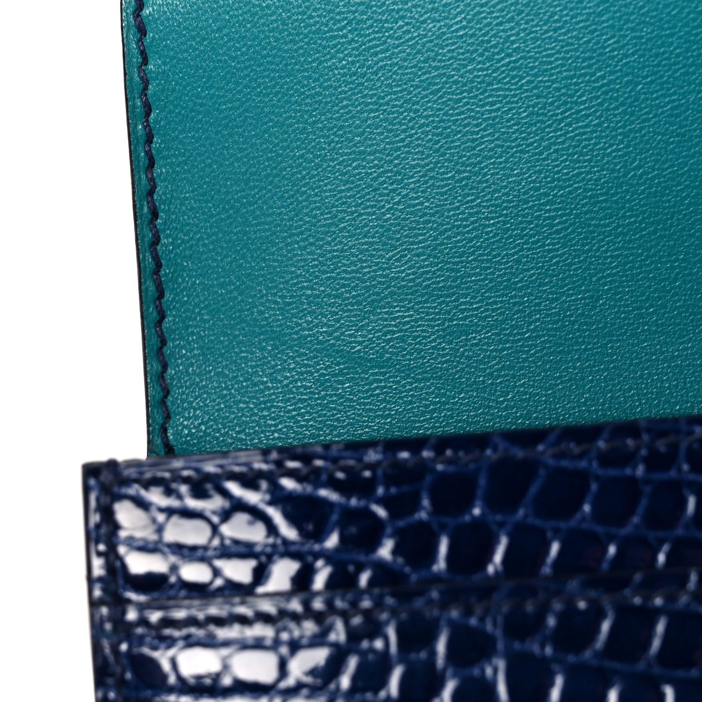 Shiny Alligator Verso Constance Long Wallet Bleu Saphir Bleu Paon
