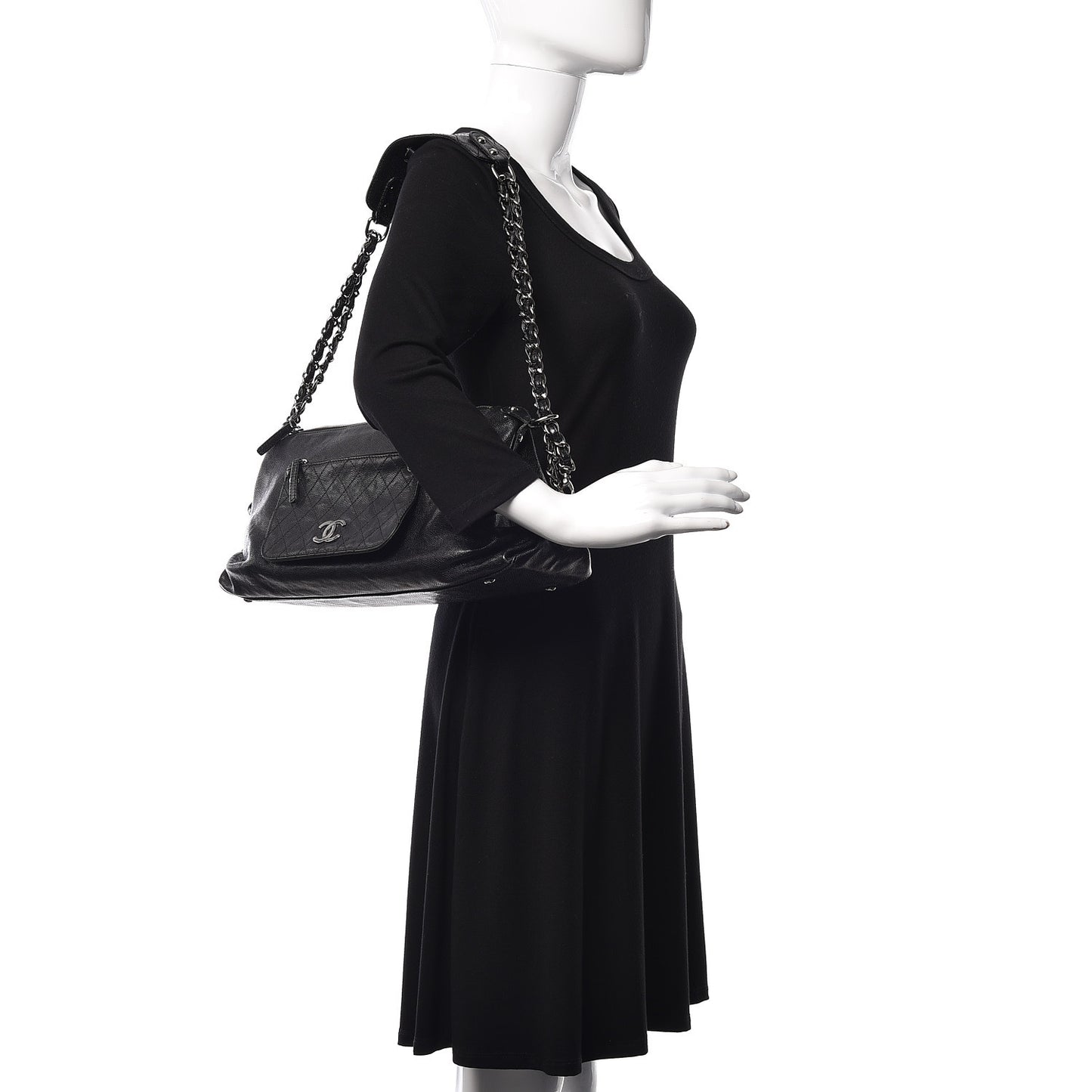 Glazed Caviar Pocket In The City Shoulder Bag Black