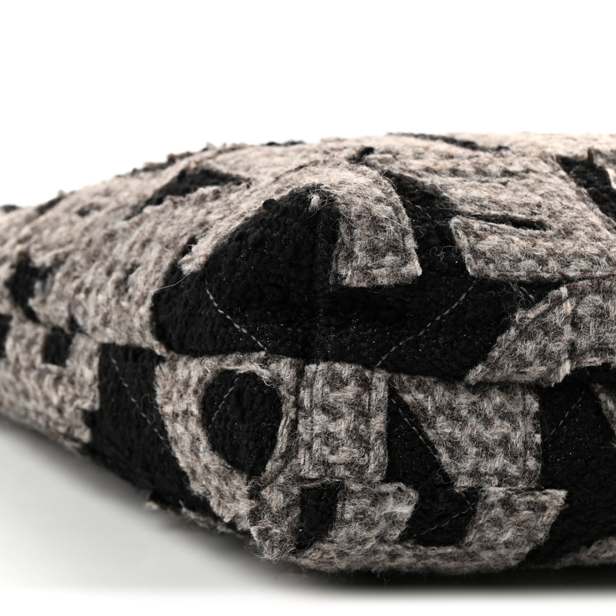 Chanel Wool Tweed Quilted Chanel 22 Grey Black 19 of 21