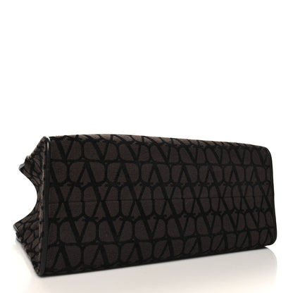 Valentino Garavani Toile Iconographe Goatskin Le Troisieme Shopping Bag Black Fondant 4 of 10