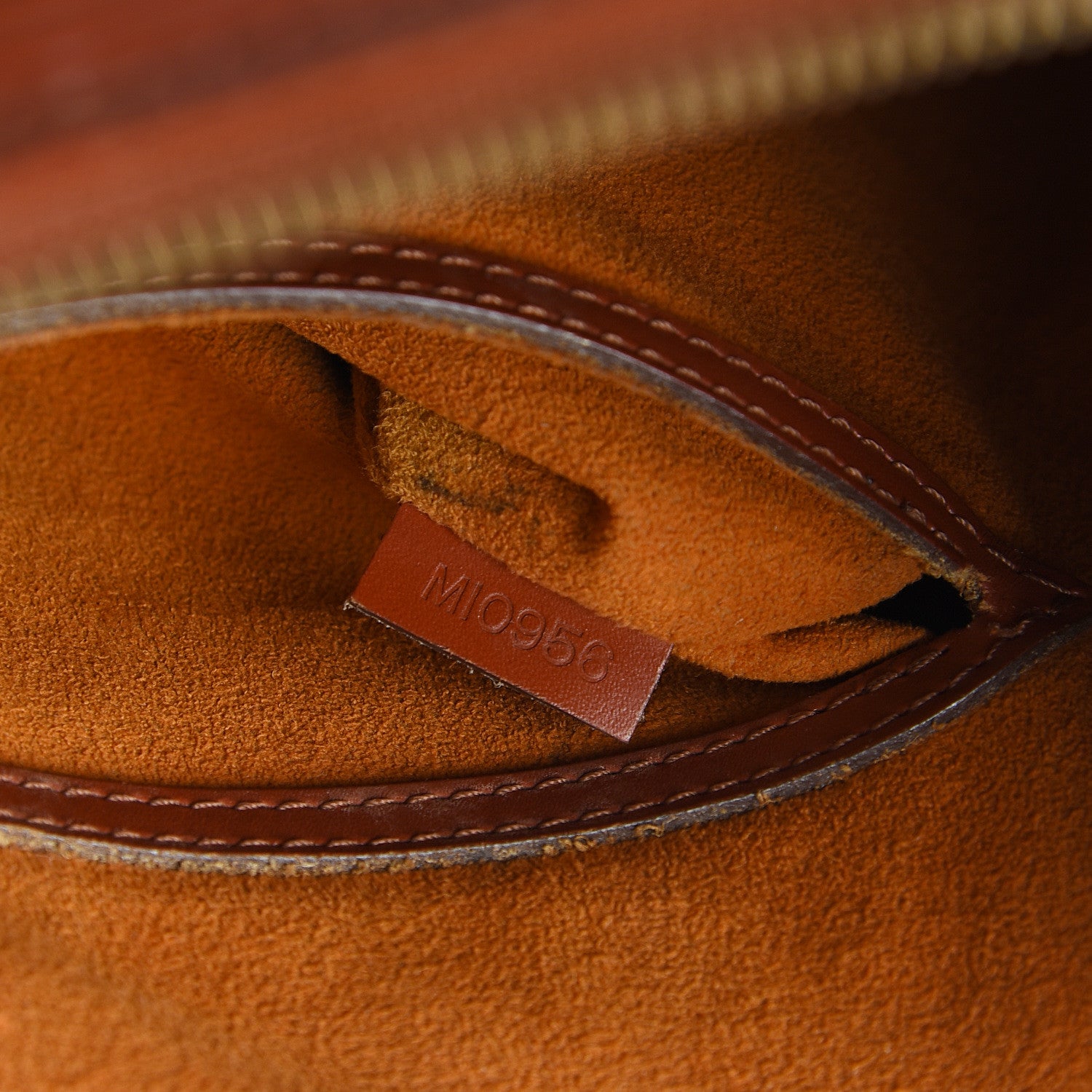 Louis Vuitton Epi Alma PM Kenyan Fawn 6 of 19