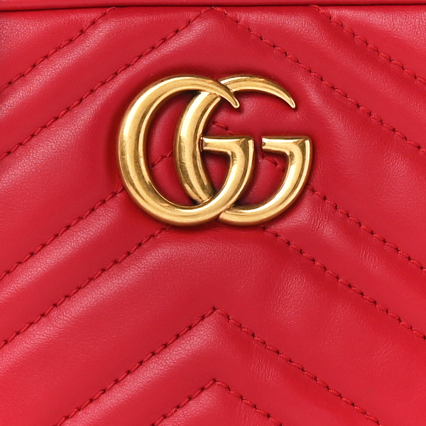 Calfskin Matelasse Mini GG Marmont Chain Shoulder Bag Hibiscus Red