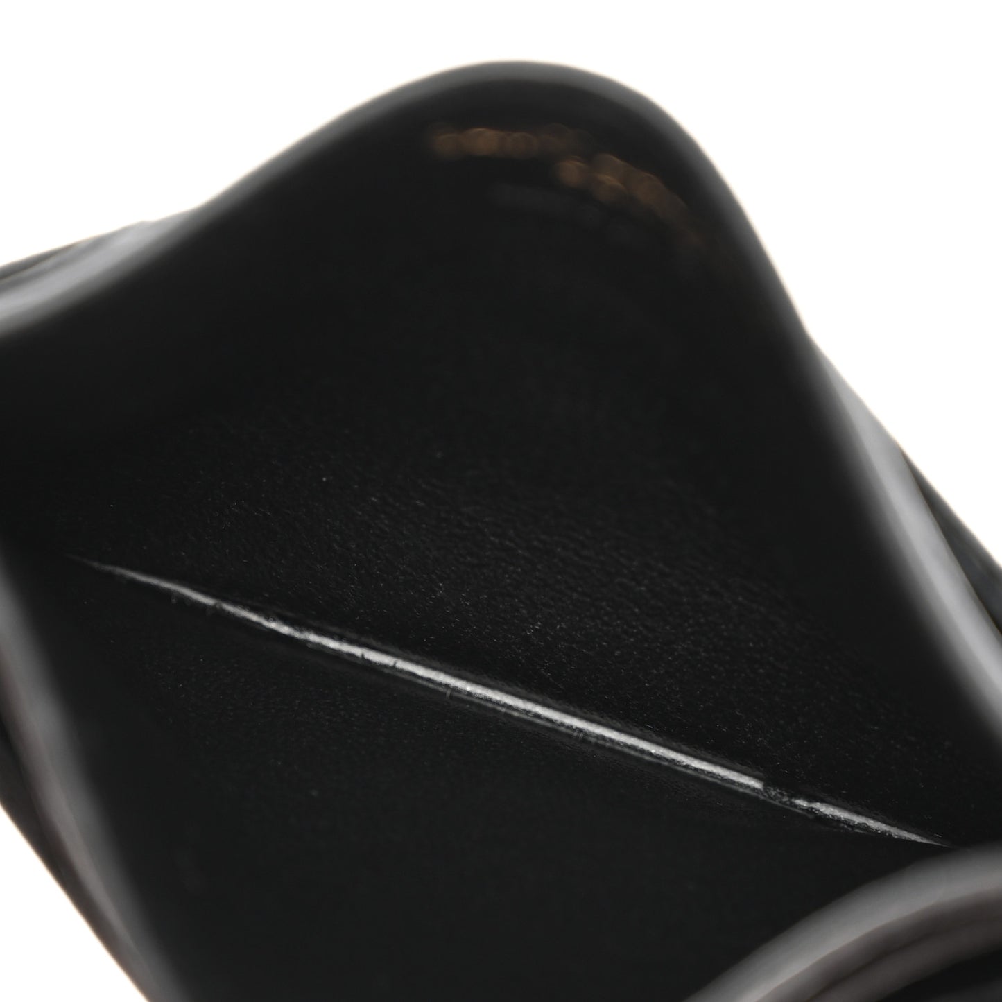 Grain De Poudre Matelasse Chevron Monogram Credit Card Case Black