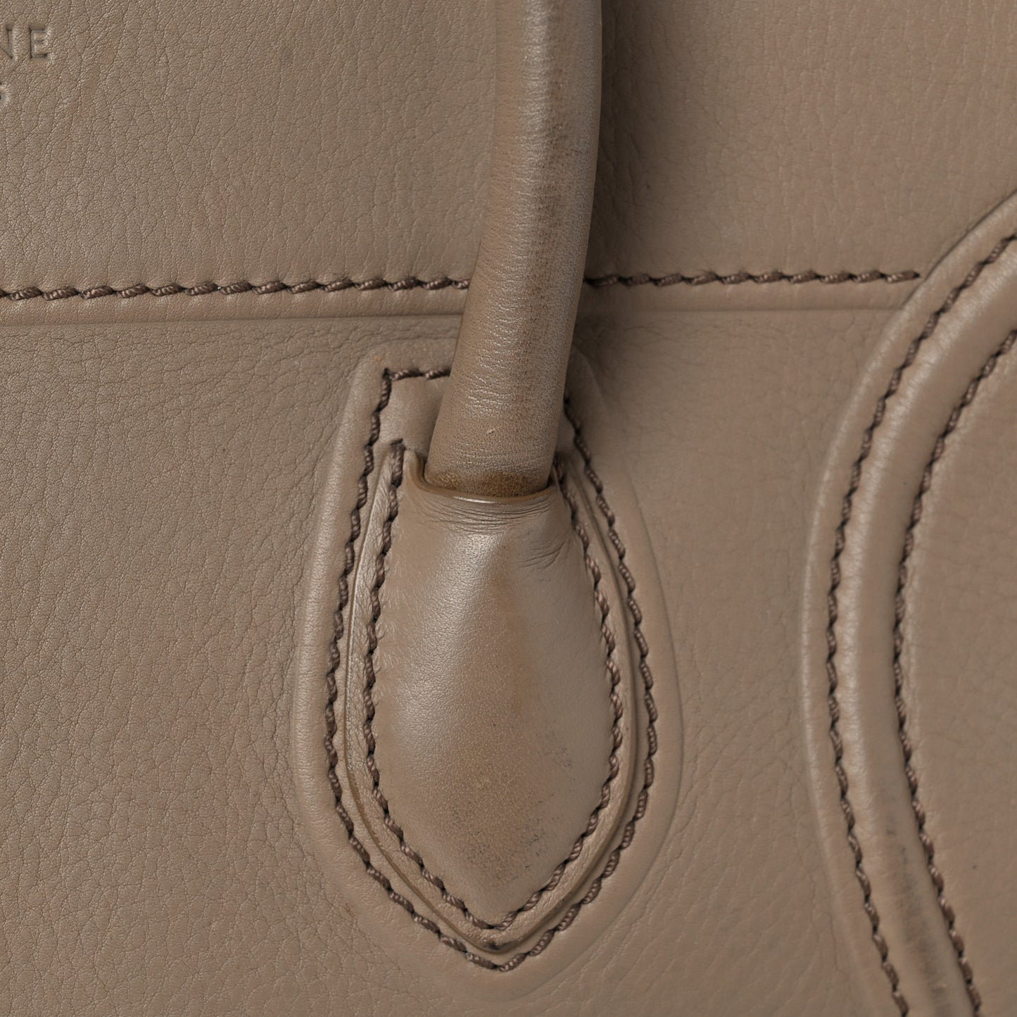 Grained Calfskin Medium Phantom Luggage Taupe