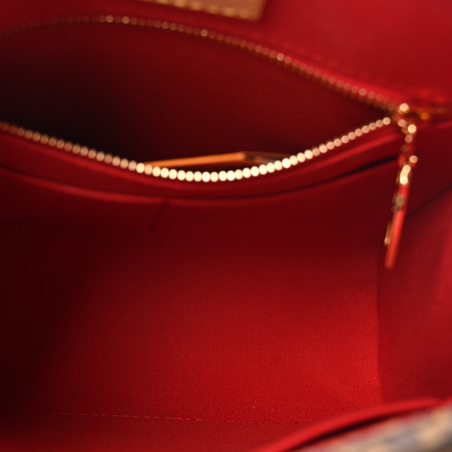 Monogram Sac Plat BB