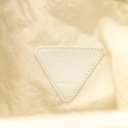 Bottega Veneta Calfskin The Point Weave Triangle Bag Chalk 8 of 12