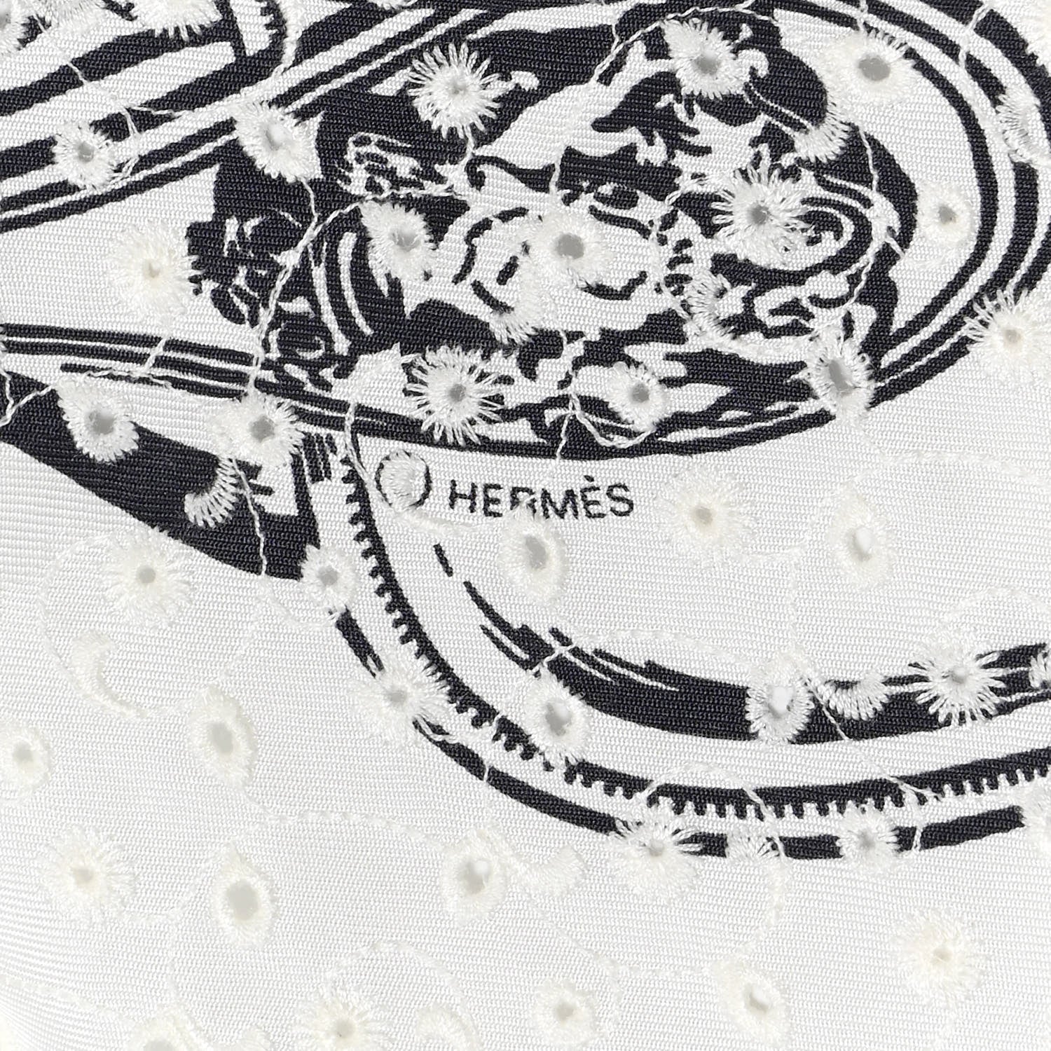 Hermes Silk Embroidered Brides De Gala Finesse Broderie Anglaise Scarf 70 White Black 3 of 4