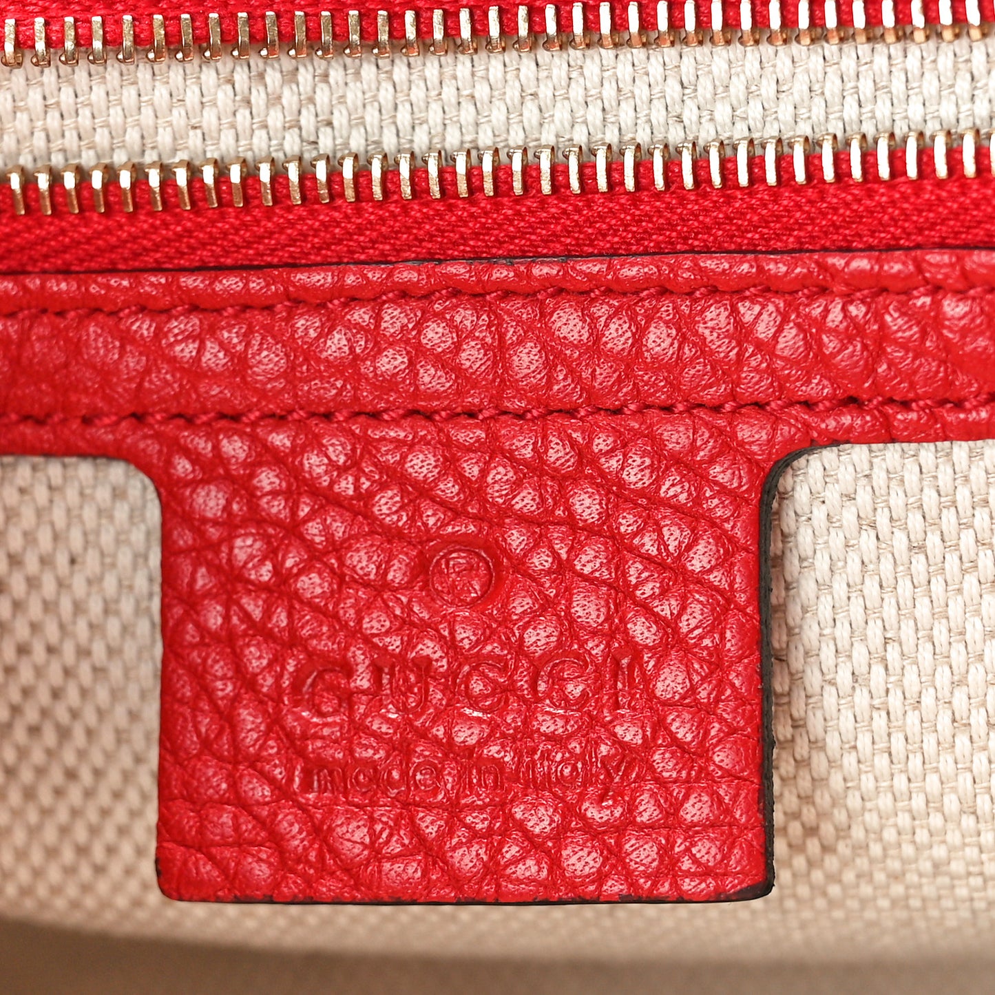 Pebbled Calfskin Medium Soho Flap Crossbody Vibrant Red