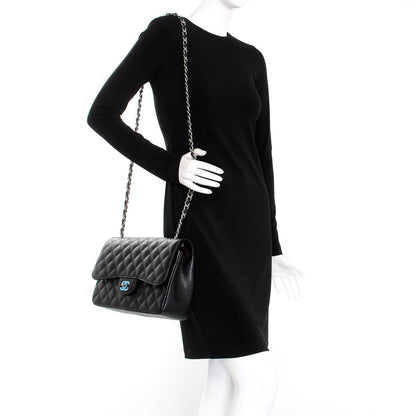 Chanel Caviar Quilted Jumbo Double Flap Black 2 of 9