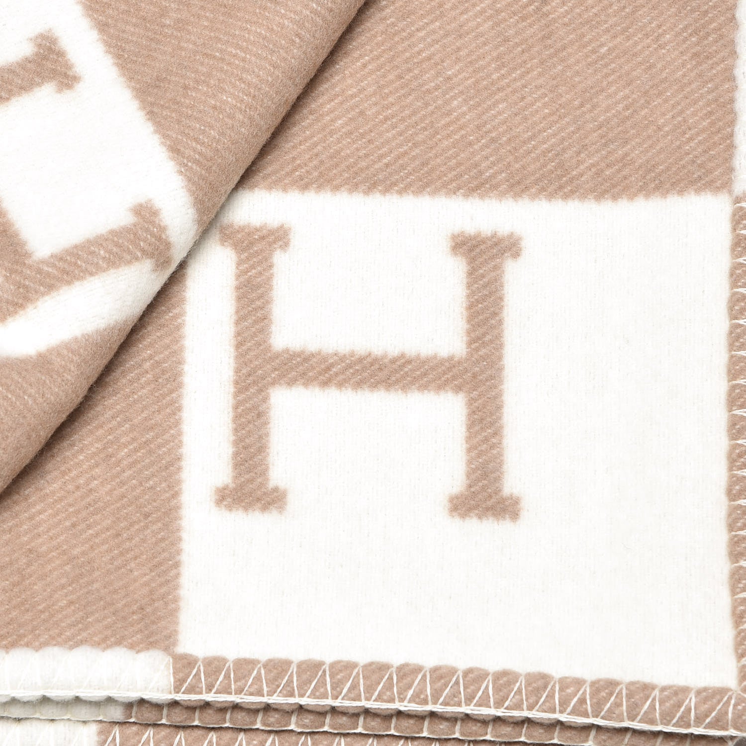 Hermes Wool Cashmere Avalon Baby Blanket Noisette Moyen White 4 of 5