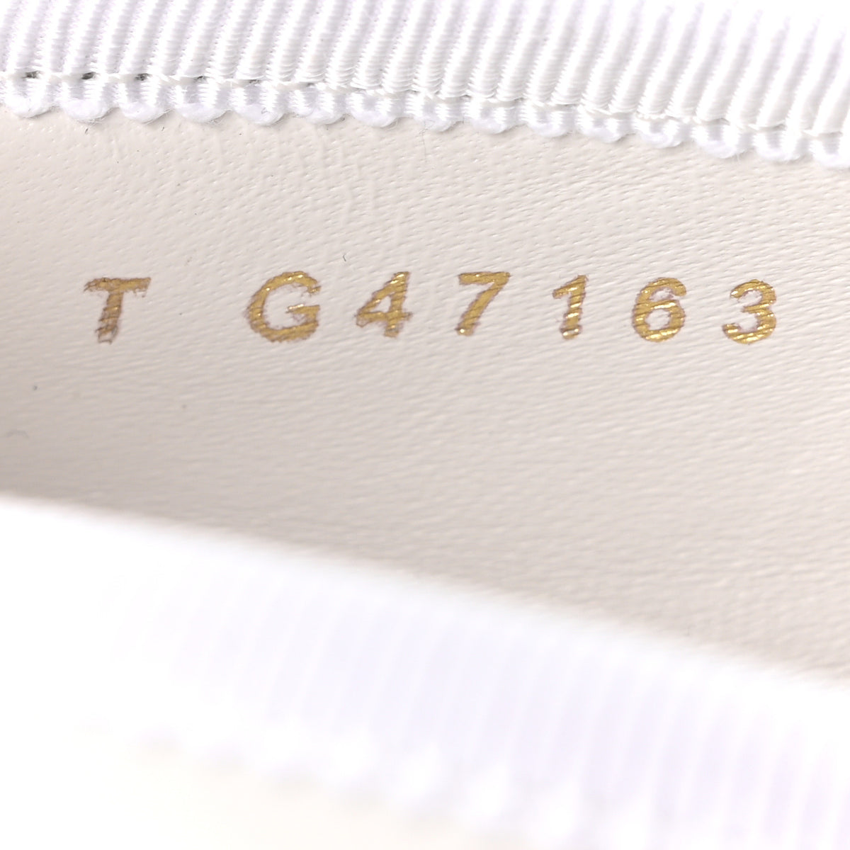 Chanel Lambskin Quilted CC Cambon Ballet Flats 35 White Black 9 of 10