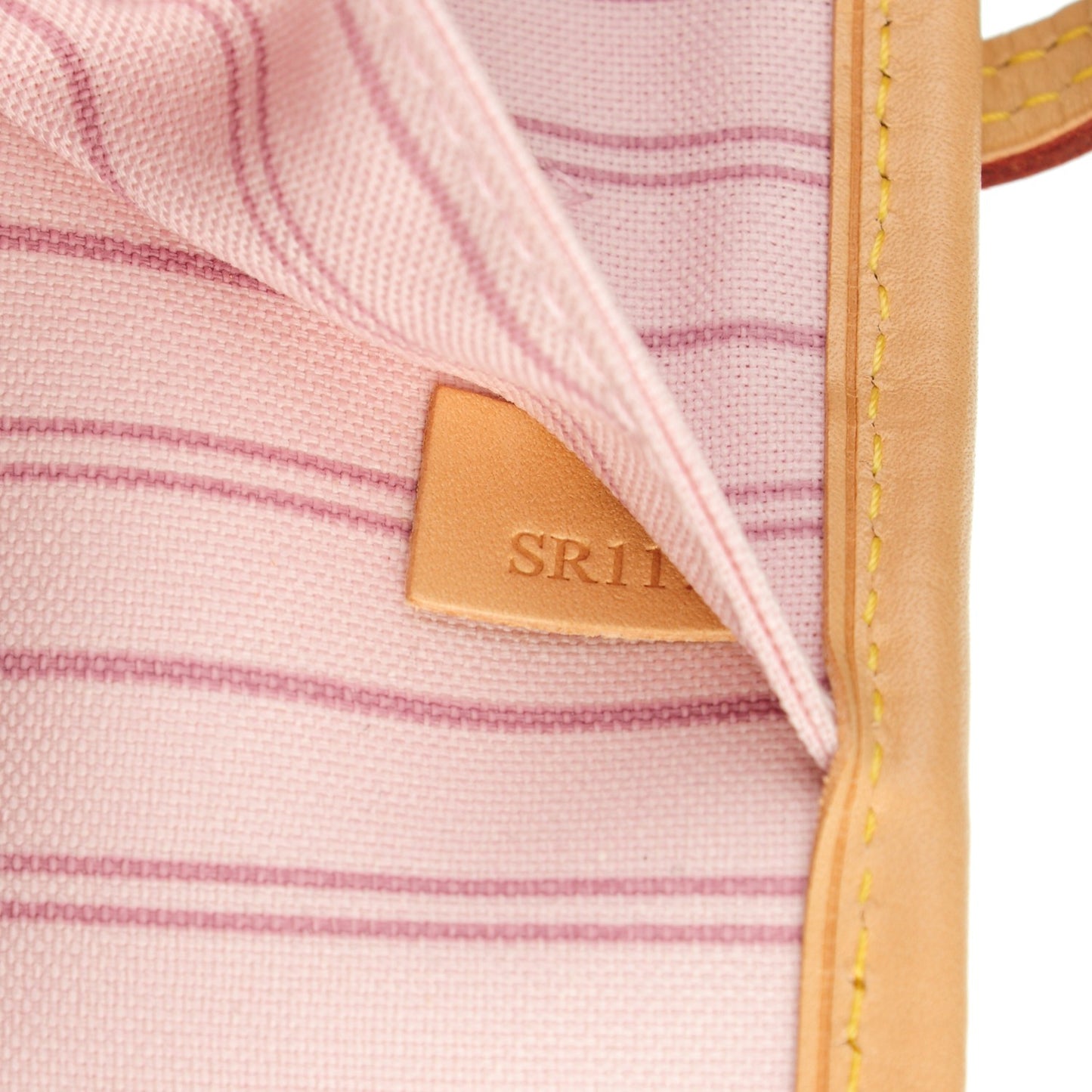 Monogram Capri V Neverfull MM Rose Ballerine
