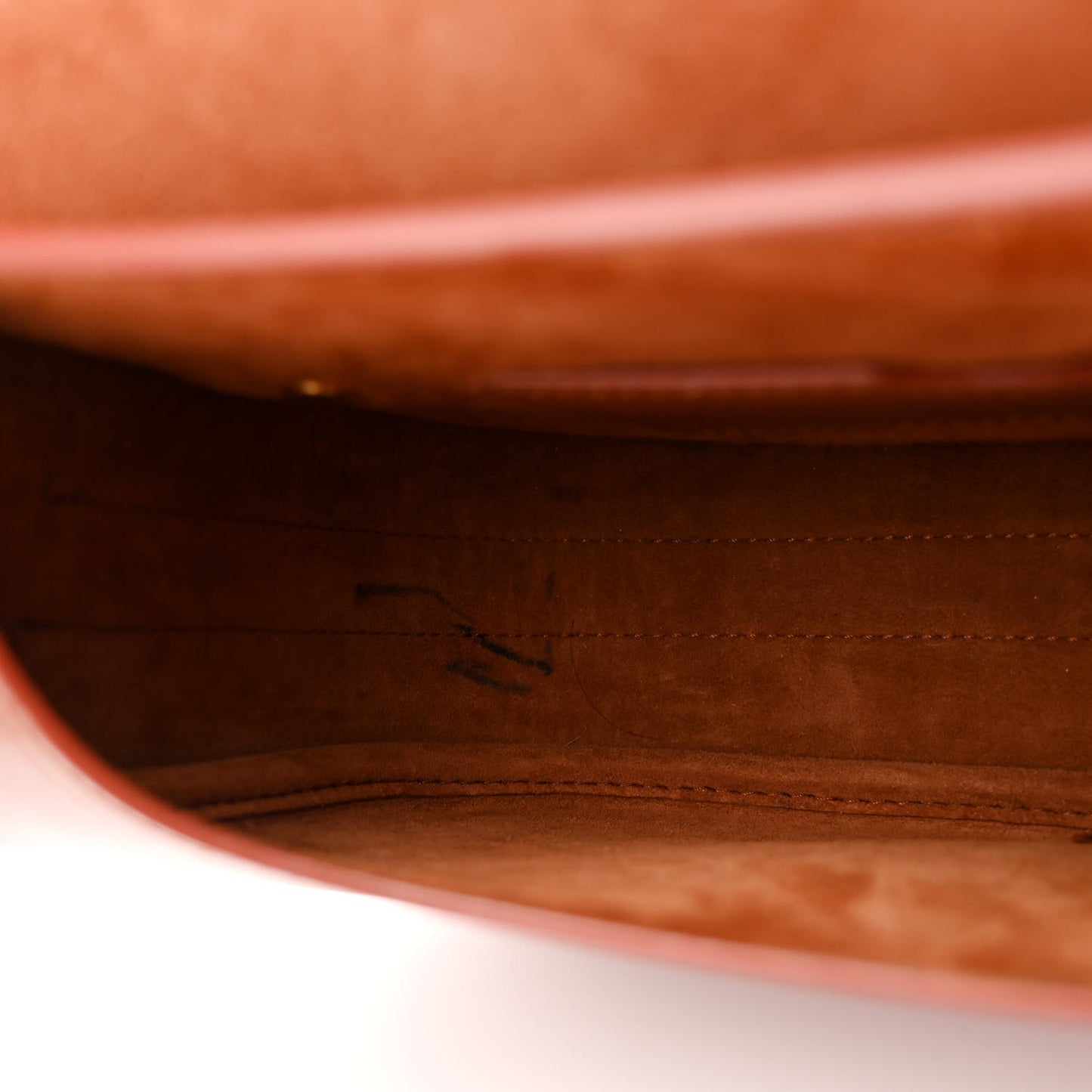 Box Calfskin Medium Bobby Flap Dark Tan