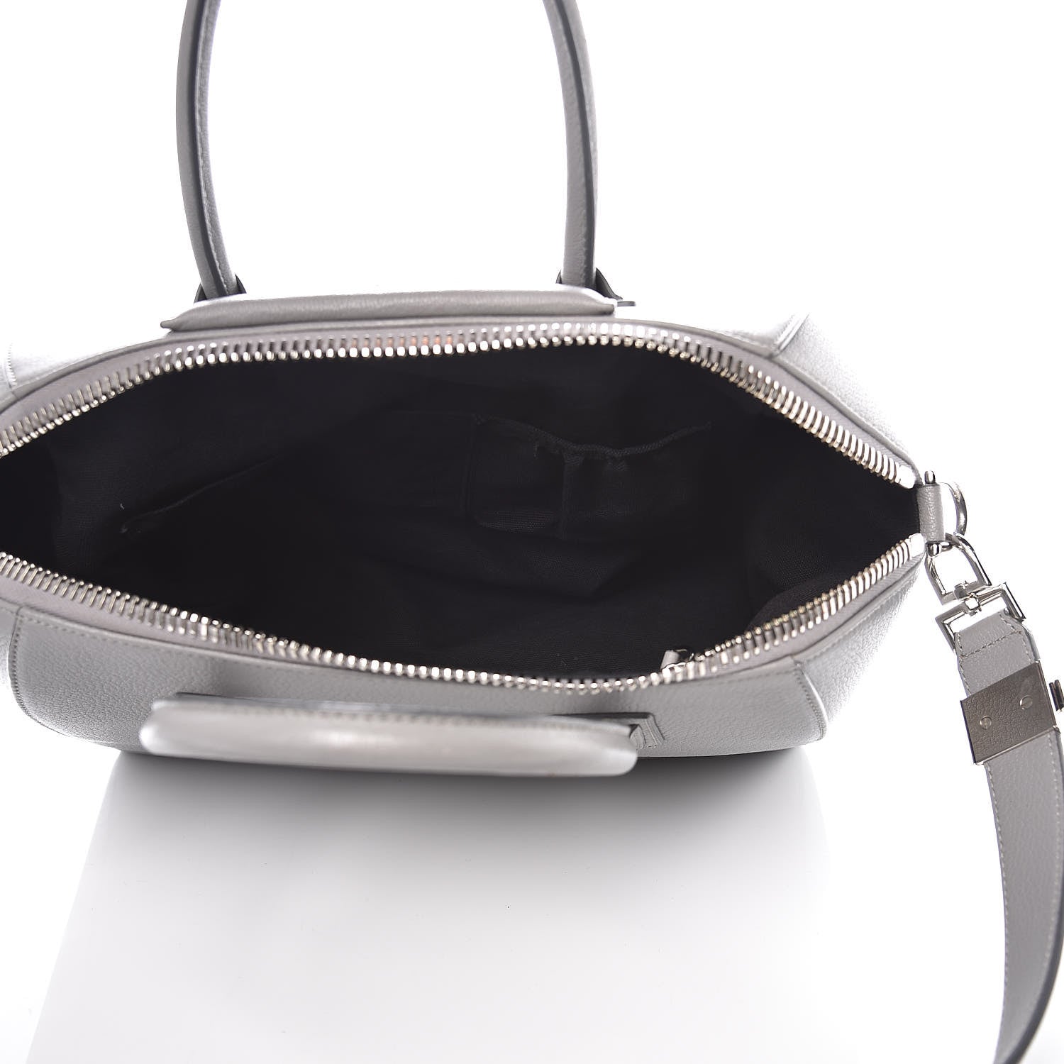 Givenchy Sugar Goatskin Medium Antigona Pearl Grey 5 of 14