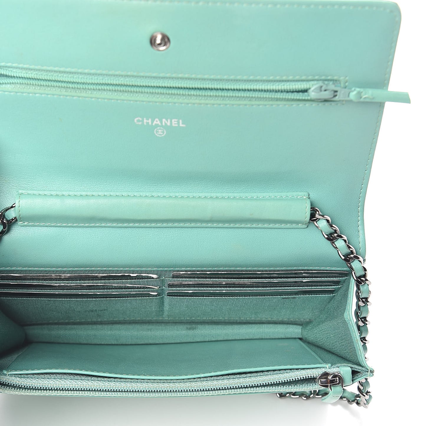 Patent Quilted Wallet On Chain WOC Green
