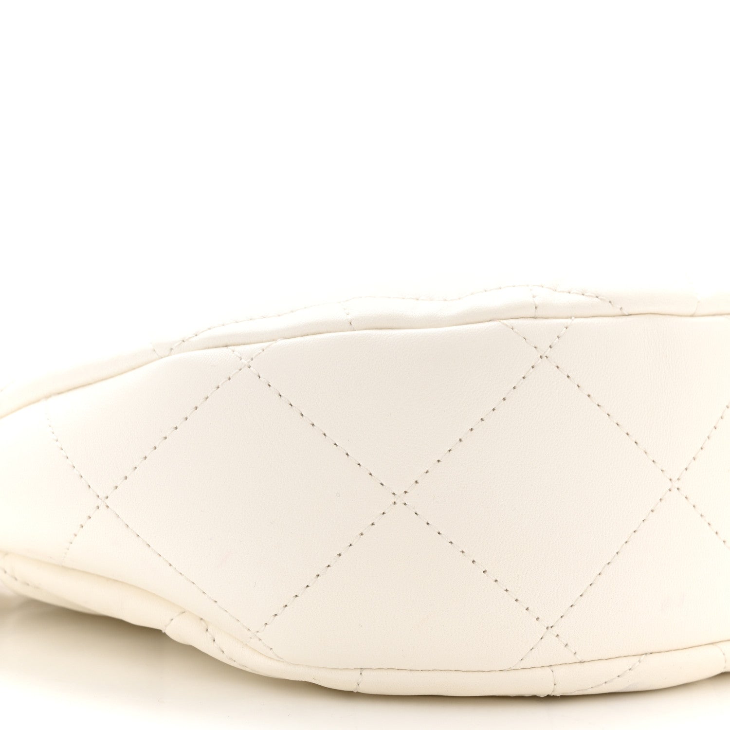 Chanel Lambskin Chain Rows Quilted Chain Hobo White 9 of 10