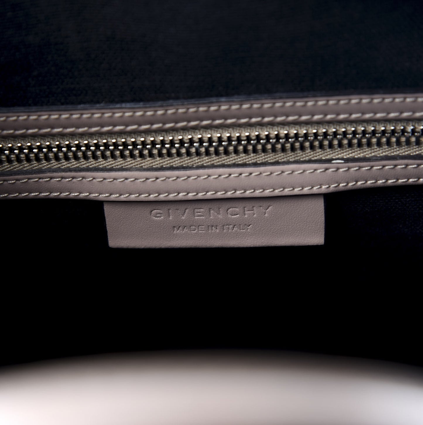 Shiny Lord Calfskin Small Antigona Linen
