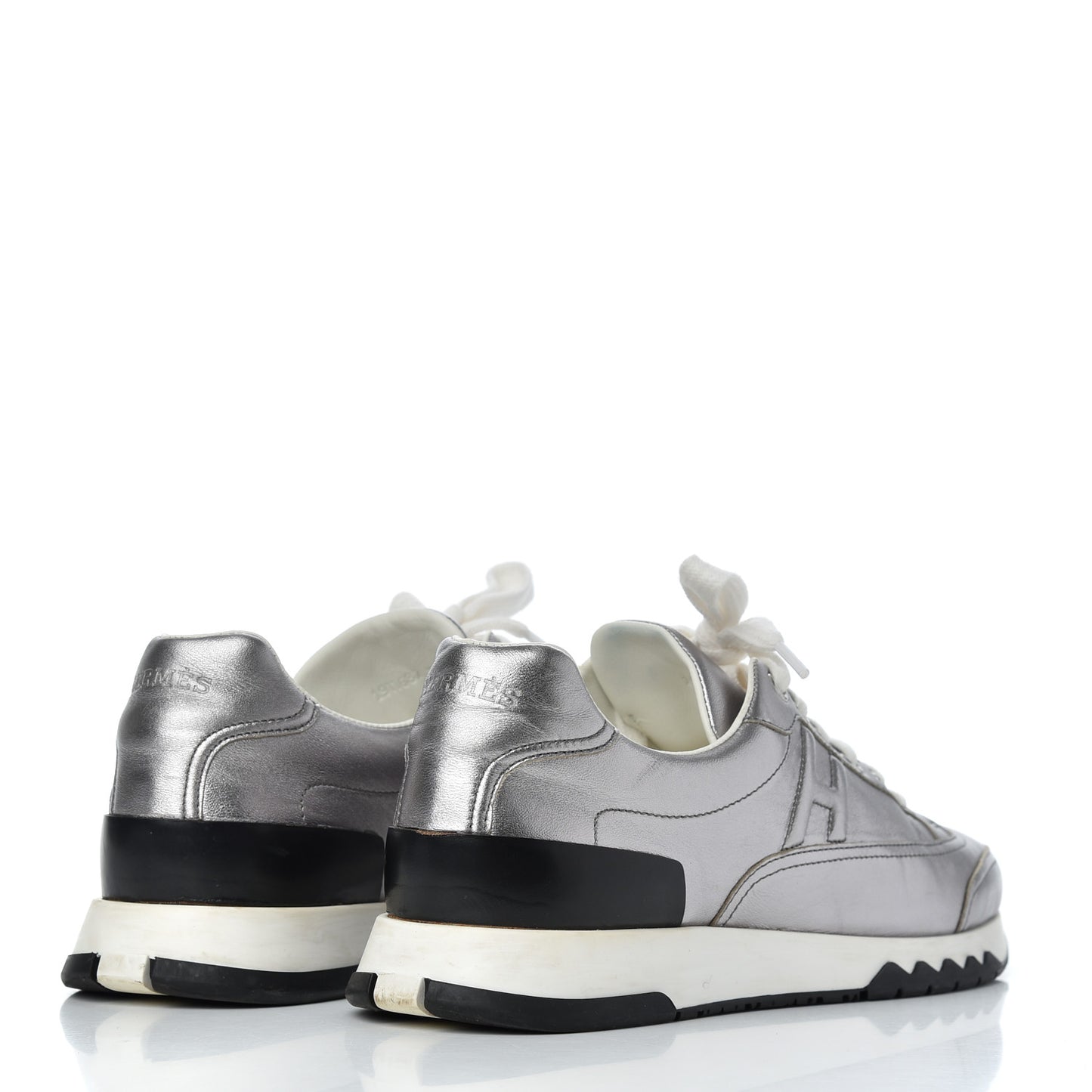 Metallic Nappa Womens Trail Sneakers 37 Gris Argente