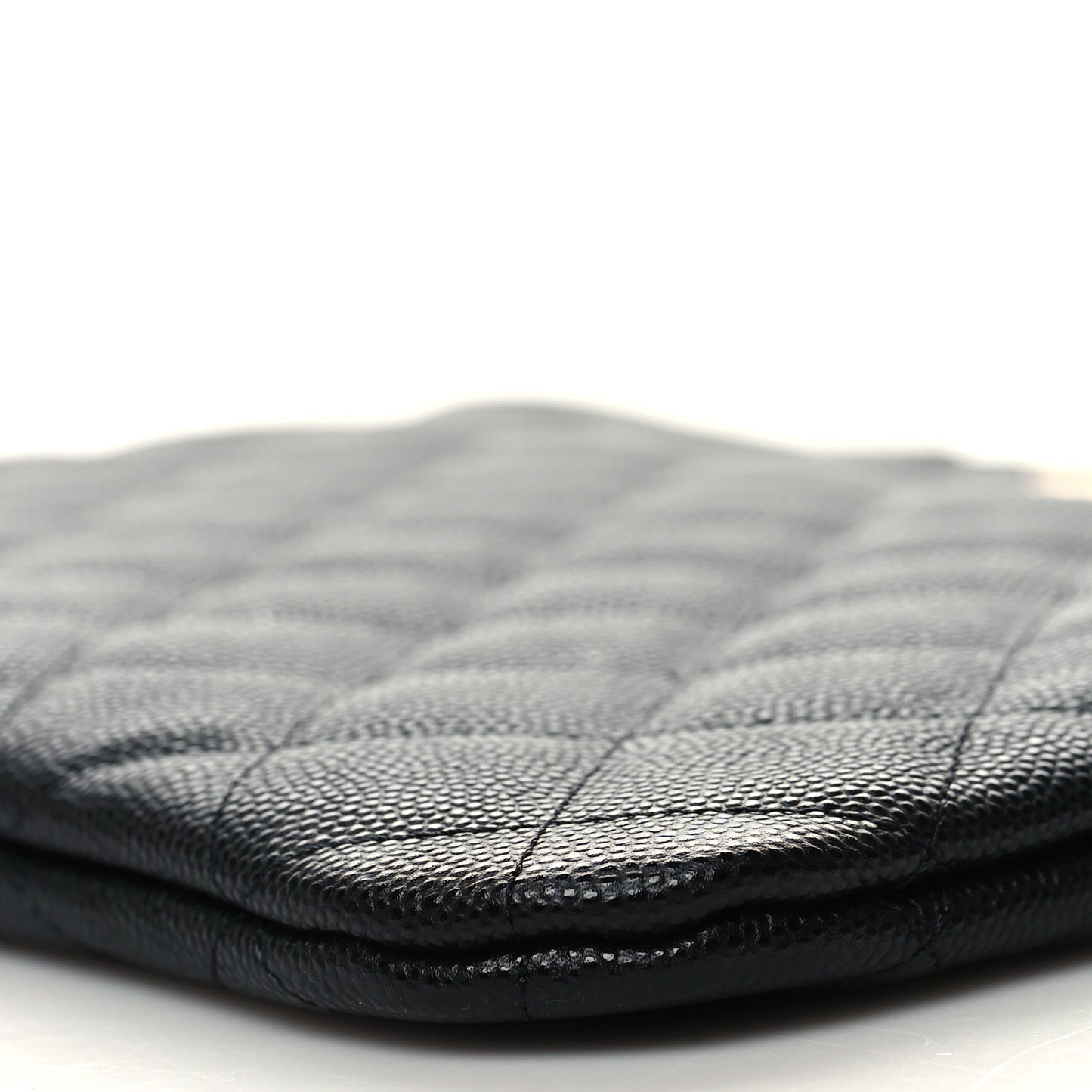 Caviar Quilted Medium Cosmetic Case Black