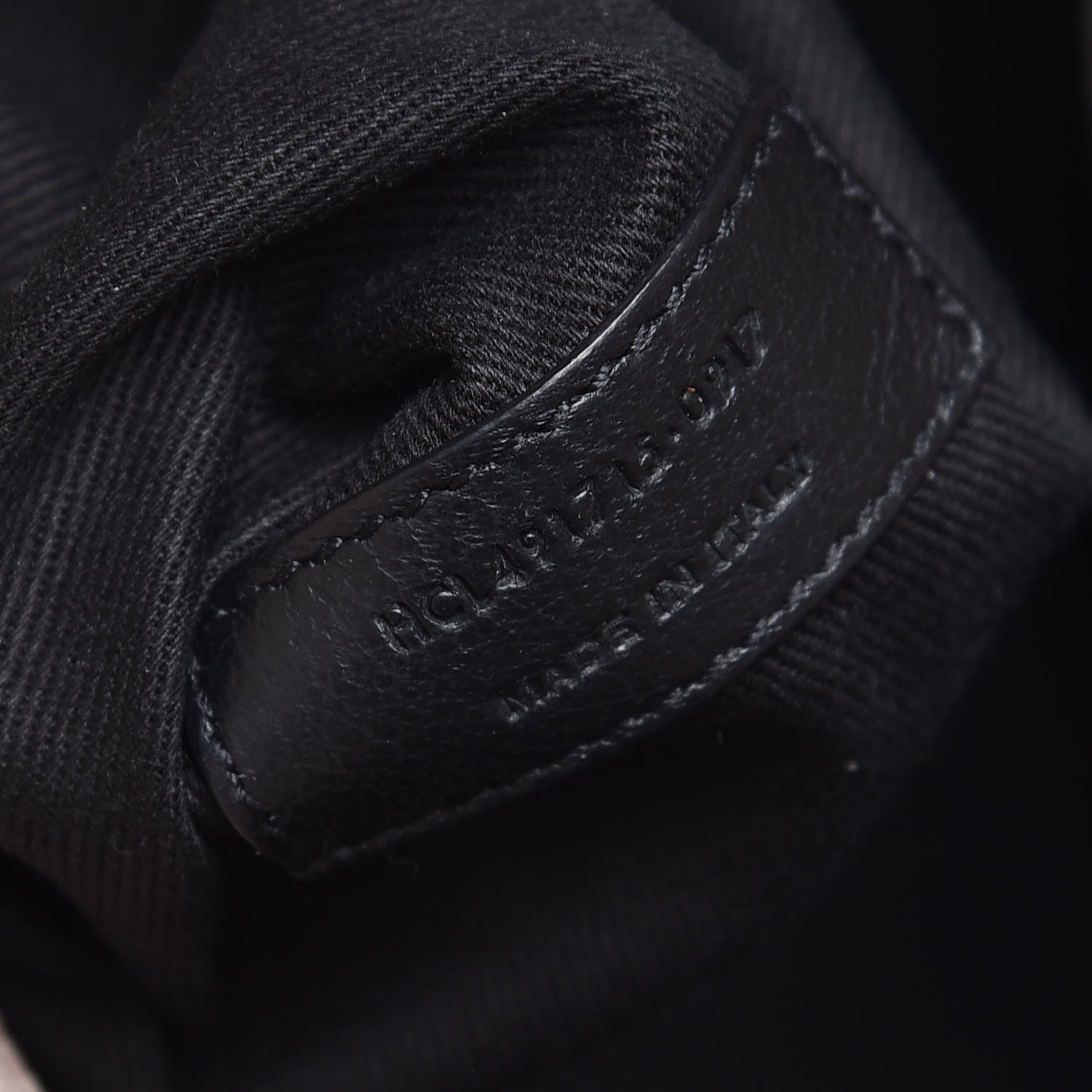 Saint Laurent Grained Calfskin Baby Sac De Jour Souple Rose 9 of 14