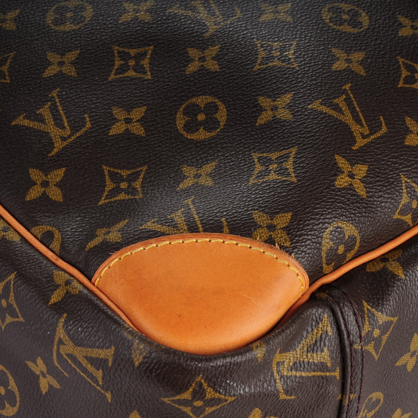 Monogram Sirius 55