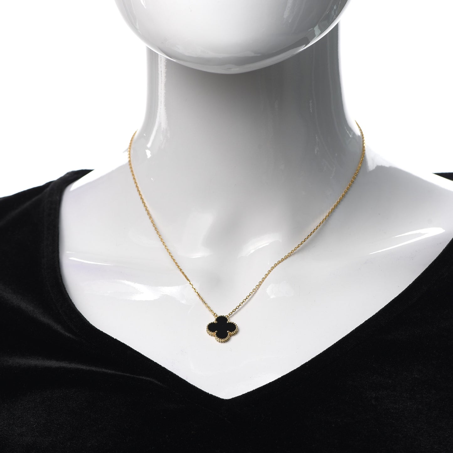 18K Yellow Gold Black Onyx Vintage Alhambra Pendant Necklace