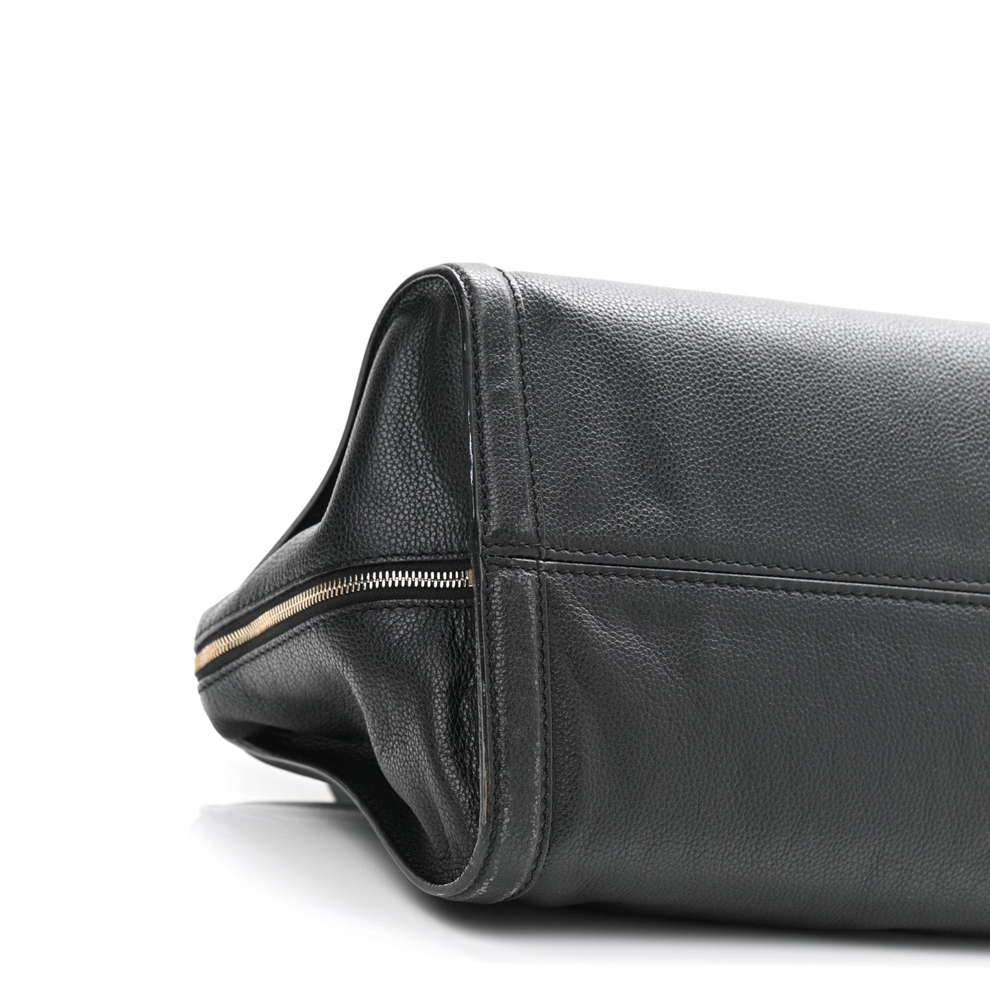 Pebbled Calfskin Large Skull Padlock Zip Around Tote Black
