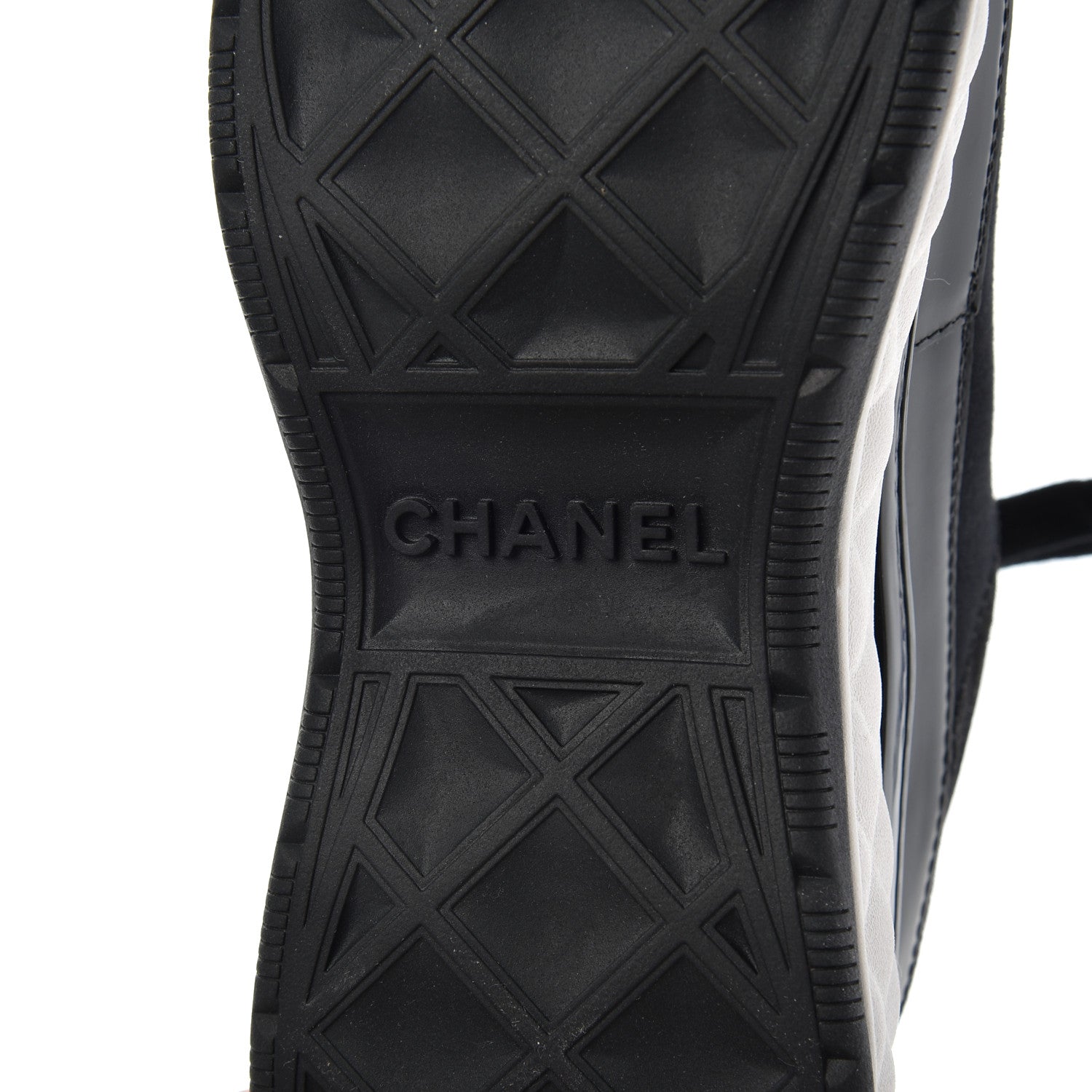 Chanel Velvet Calfskin Mixed Fibers CC Sneakers 37 Black 7 of 13
