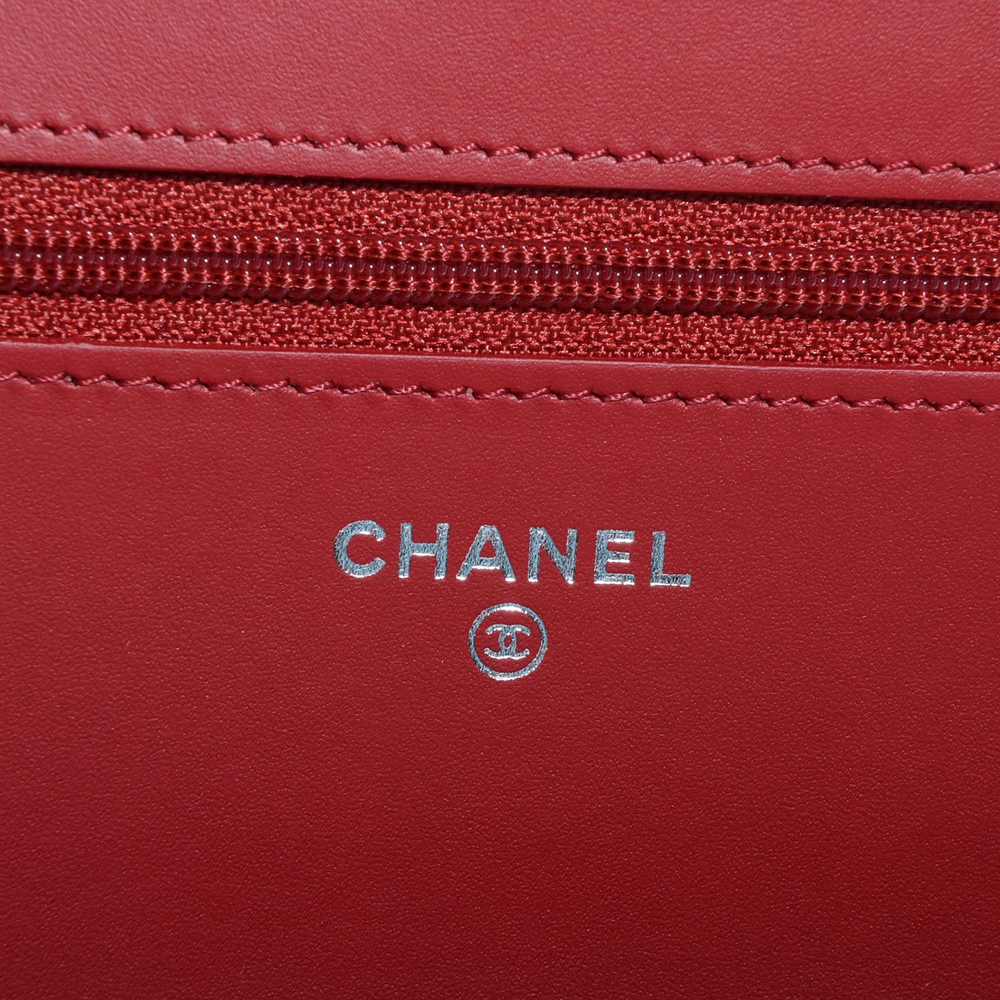 Caviar Quilted Boy Wallet On Chain WOC Red