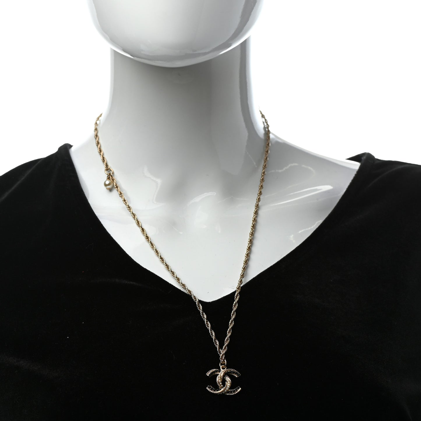 Resin Pearl Twisted CC Pendant Necklace Gold