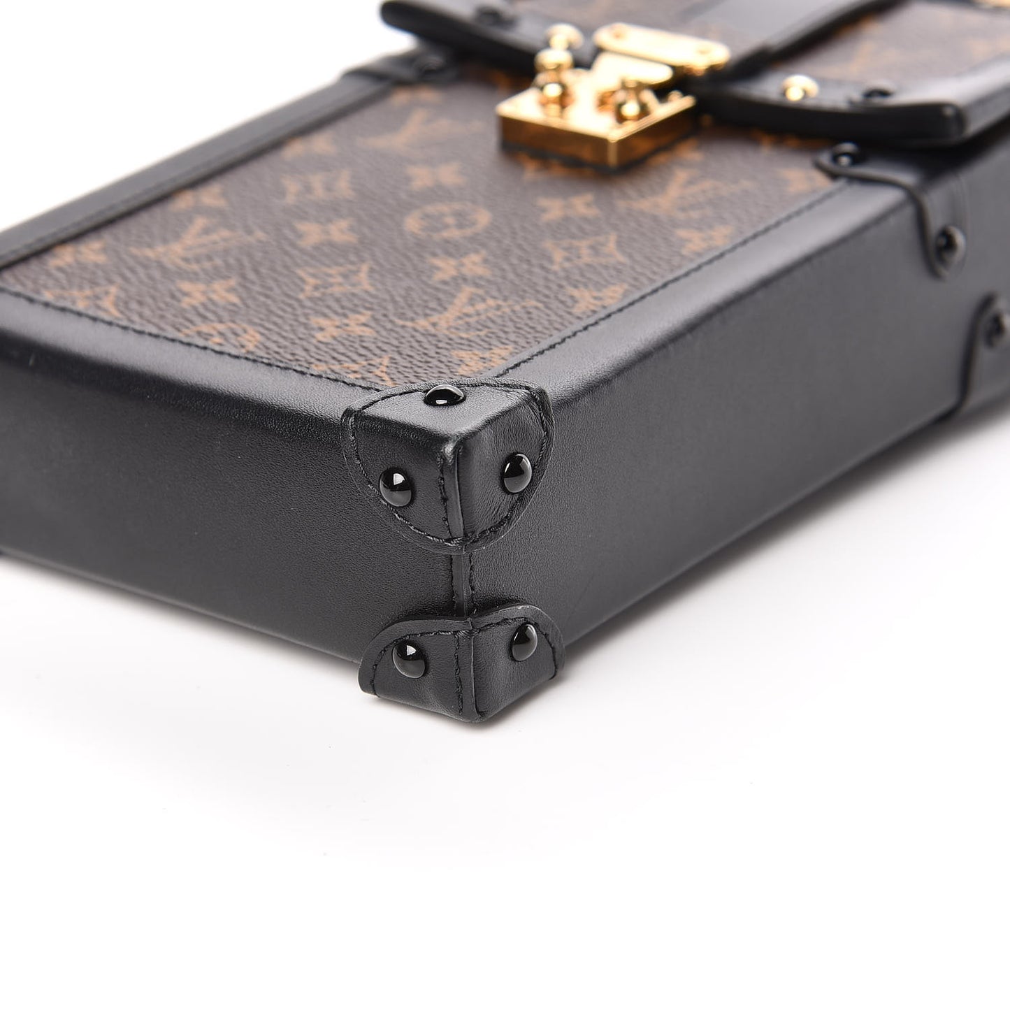 Monogram Pochette Trunk Verticale Black