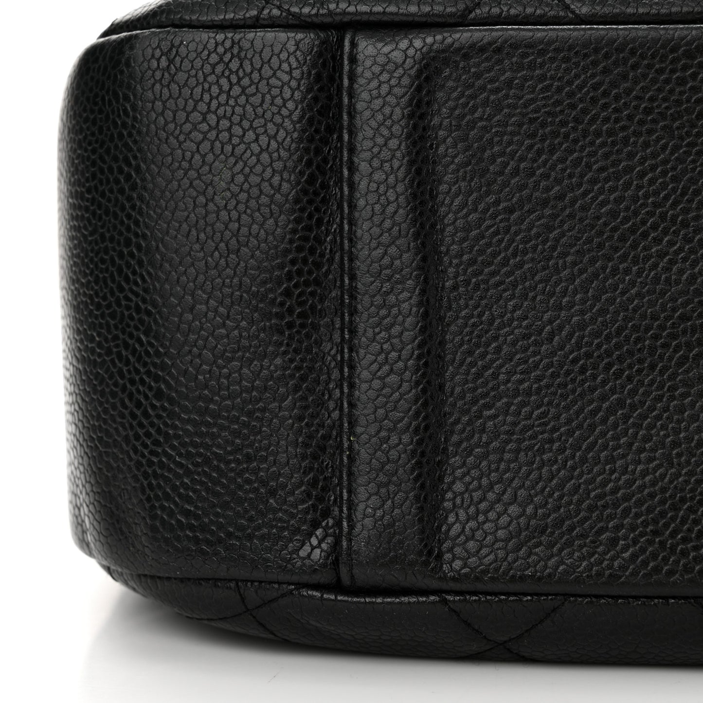 Caviar Quilted Timeless CC Shoulder Bag Black
