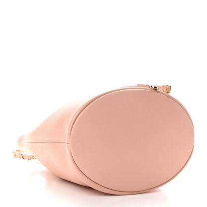 Chanel Caviar Deauville Drawstring Bucket Bag Light Pink 4 of 11