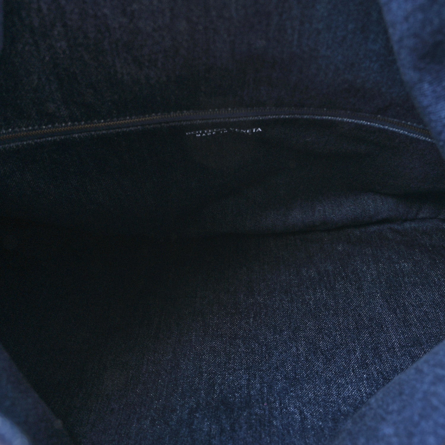 Bottega Veneta Denim Calfskin Intrecciato Large Hop Abyss Indigo 5 of 9