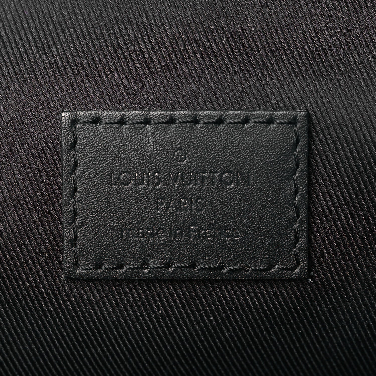 Louis Vuitton Damier Infini Avenue Sling Bag Onyx Silver 6 of 9