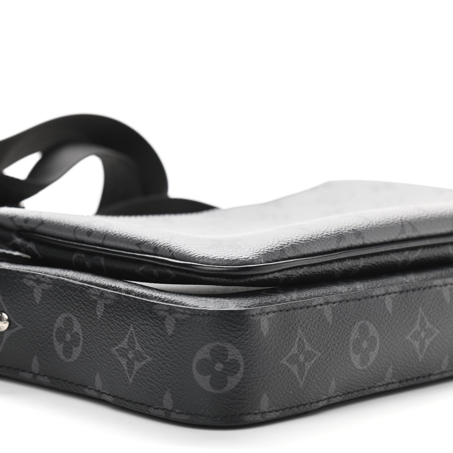 Reverse Monogram Eclipse Trio Messenger