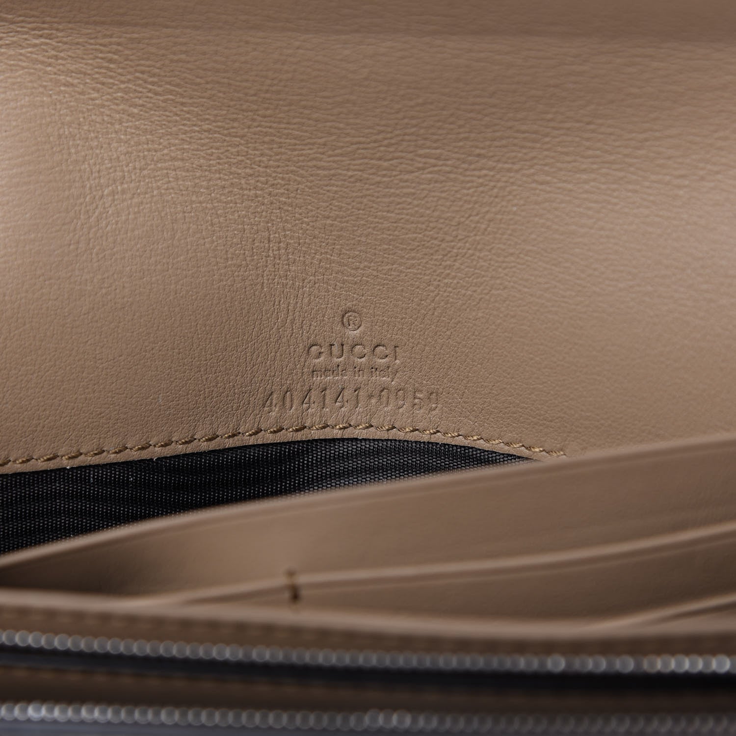 Gucci GG Supreme Monogram Dionysus Chain Clutch Wallet Beige Taupe 8 of 9