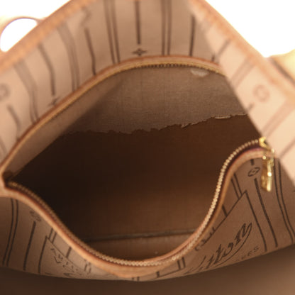 Louis Vuitton Monogram Neverfull MM 11 of 19