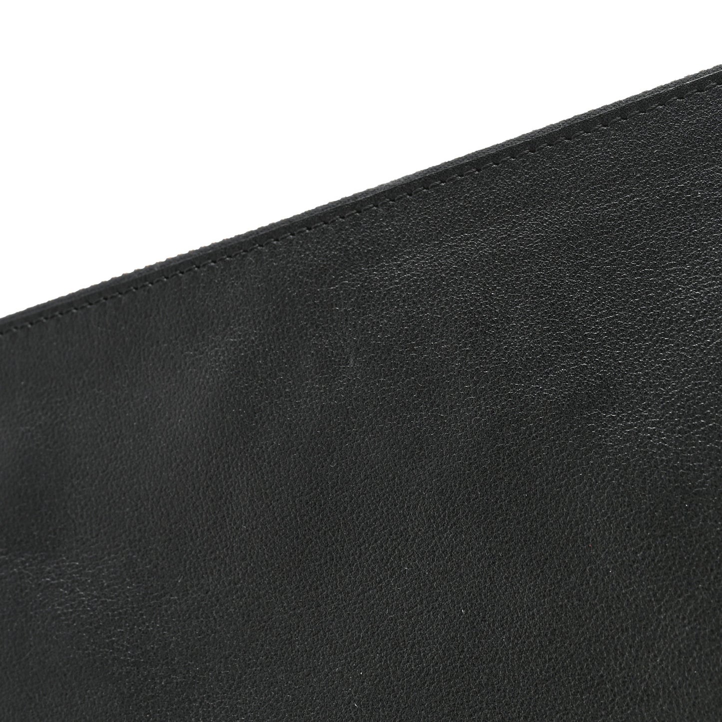 Pebbled Calfskin Large Rockstud Zip Pouch Black