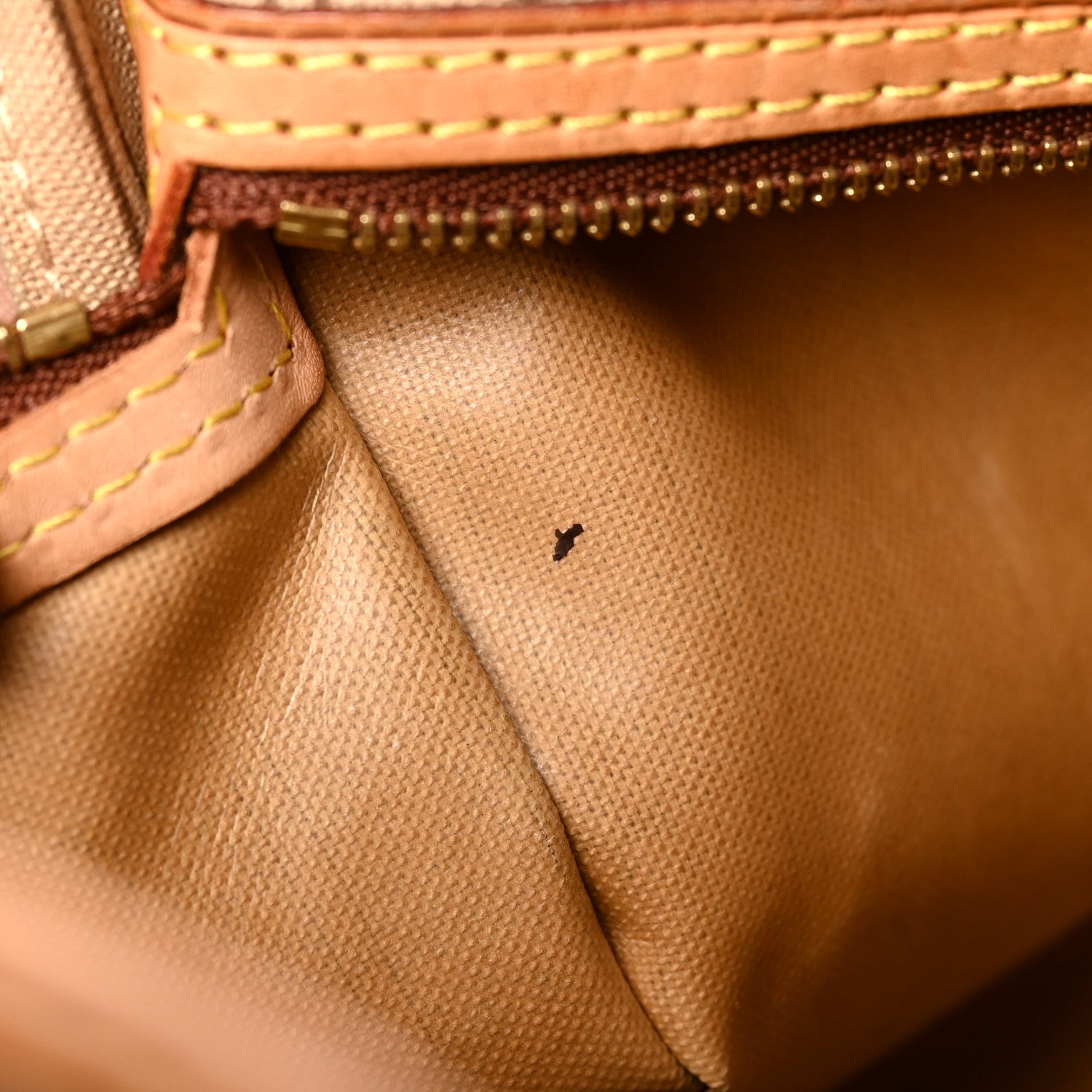 Louis Vuitton Monogram Neverfull MM 10 of 11