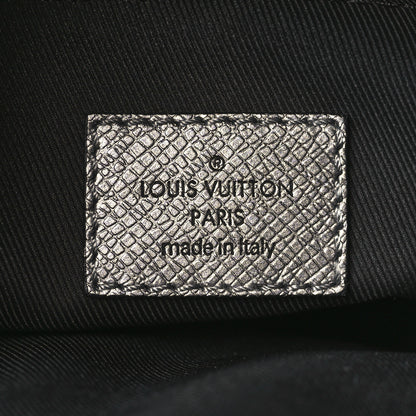 Louis Vuitton Taigarama Outdoor Messenger Gunmetal 6 of 9
