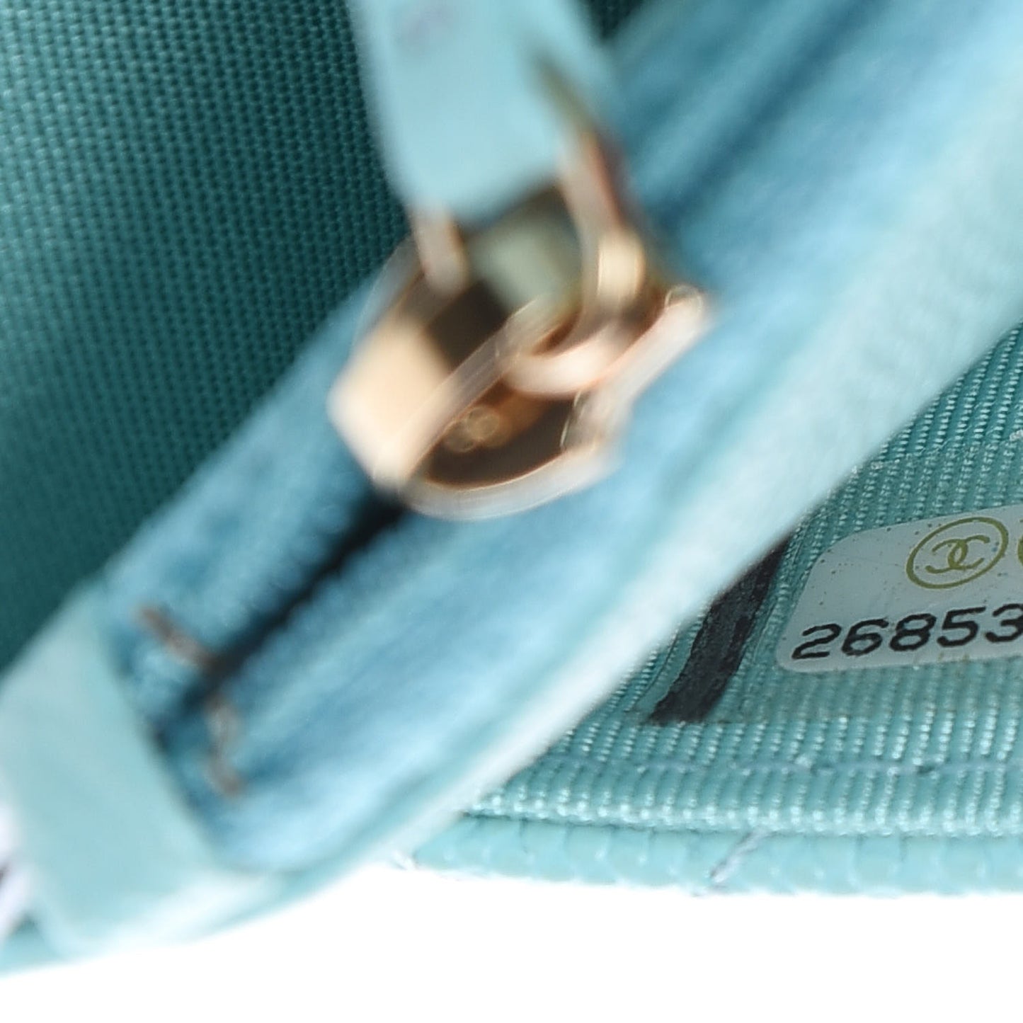 Caviar Quilted Wallet On Chain WOC Light Blue