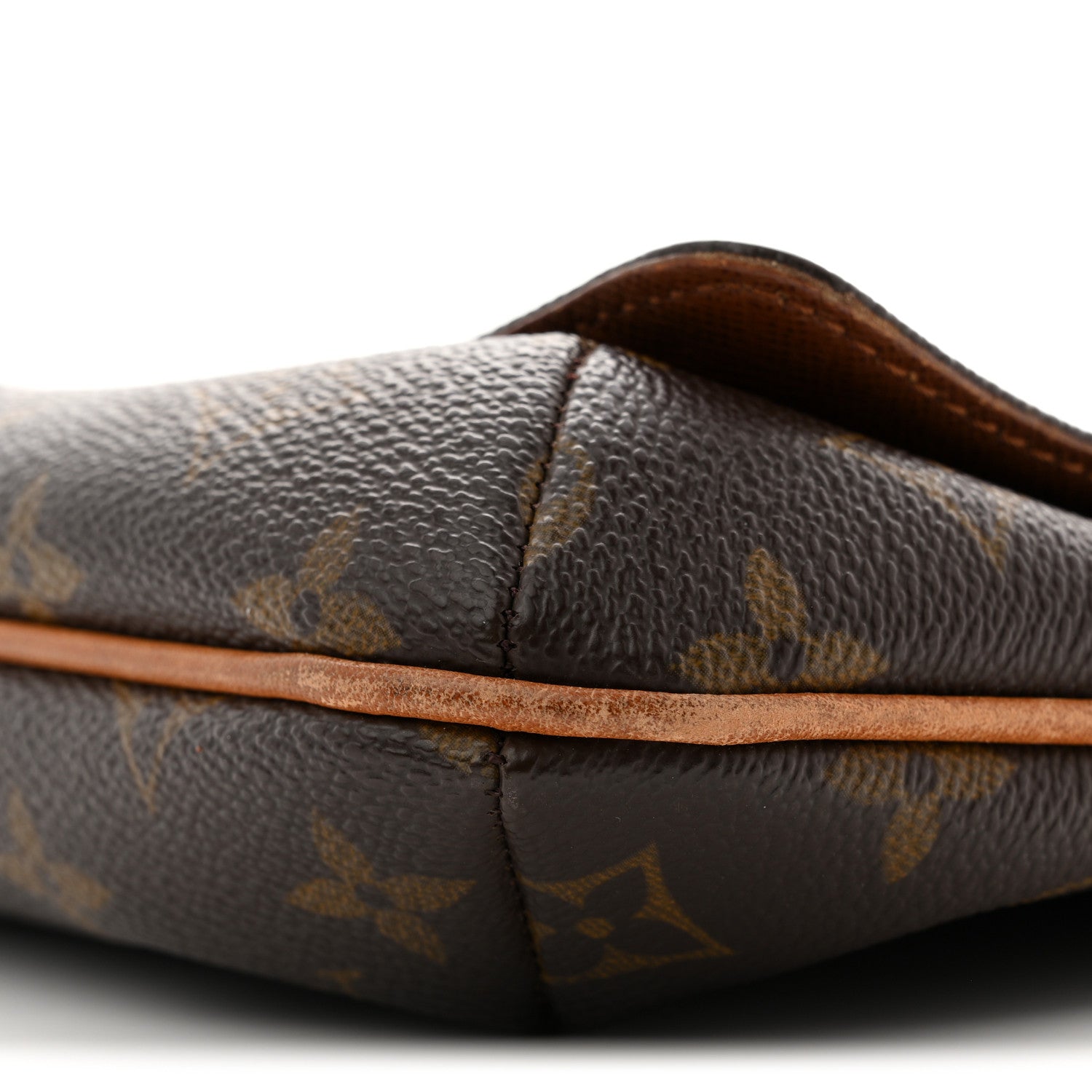 Louis Vuitton Monogram Musette Tango Long Strap 9 of 13