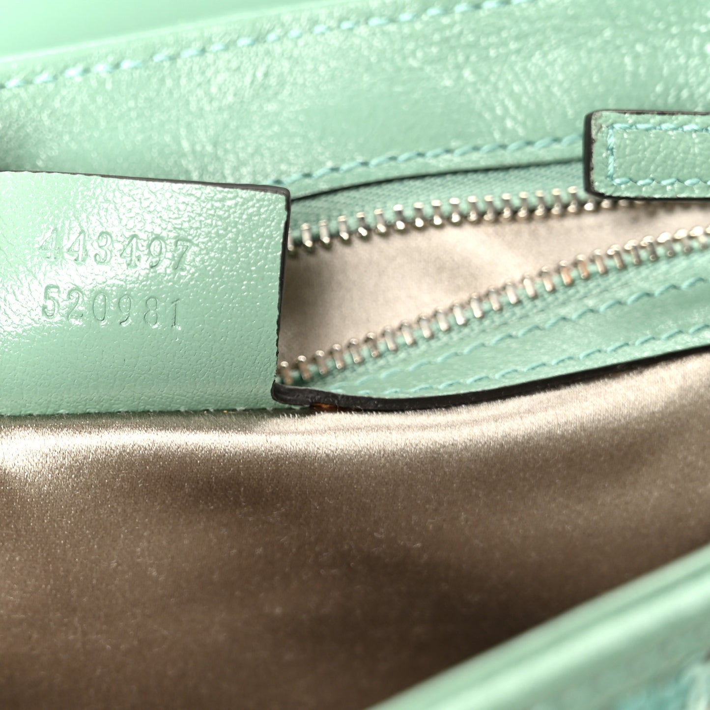 Sequin Satin Calfskin Matelasse Diagonal Small GG Marmont Shoulder Bag Grigio Argento Verde Chiaro Rosa Giallo Light Water Green
