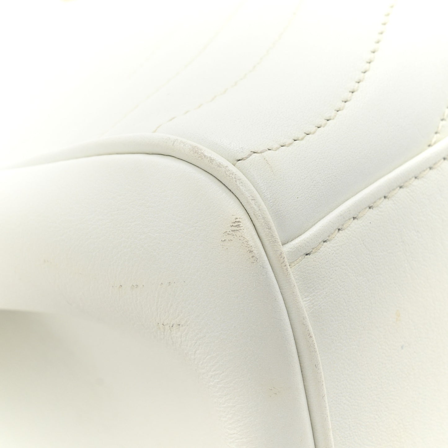 Calfskin New Wave Chain Tote Snow