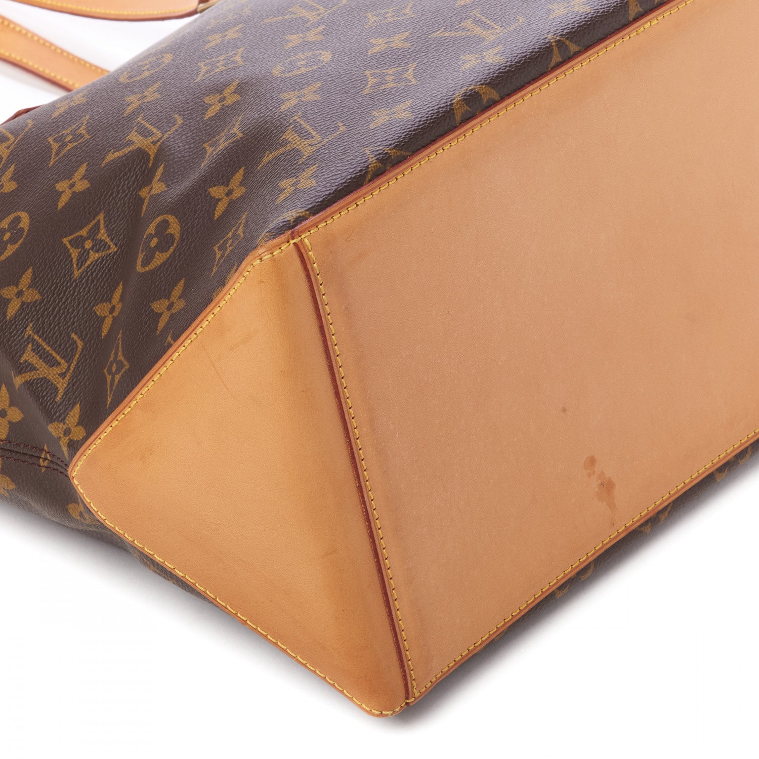 Louis Vuitton Monogram Cabas Mezzo 6 of 8