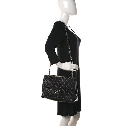 Chanel Washed Lambskin Quilted Maxi Single Flap Black 3 of 24