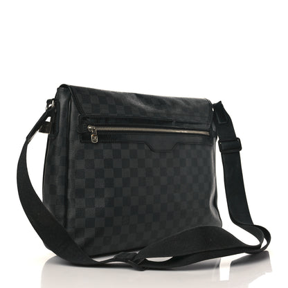 Louis Vuitton Damier Graphite Daniel GM 3 of 9