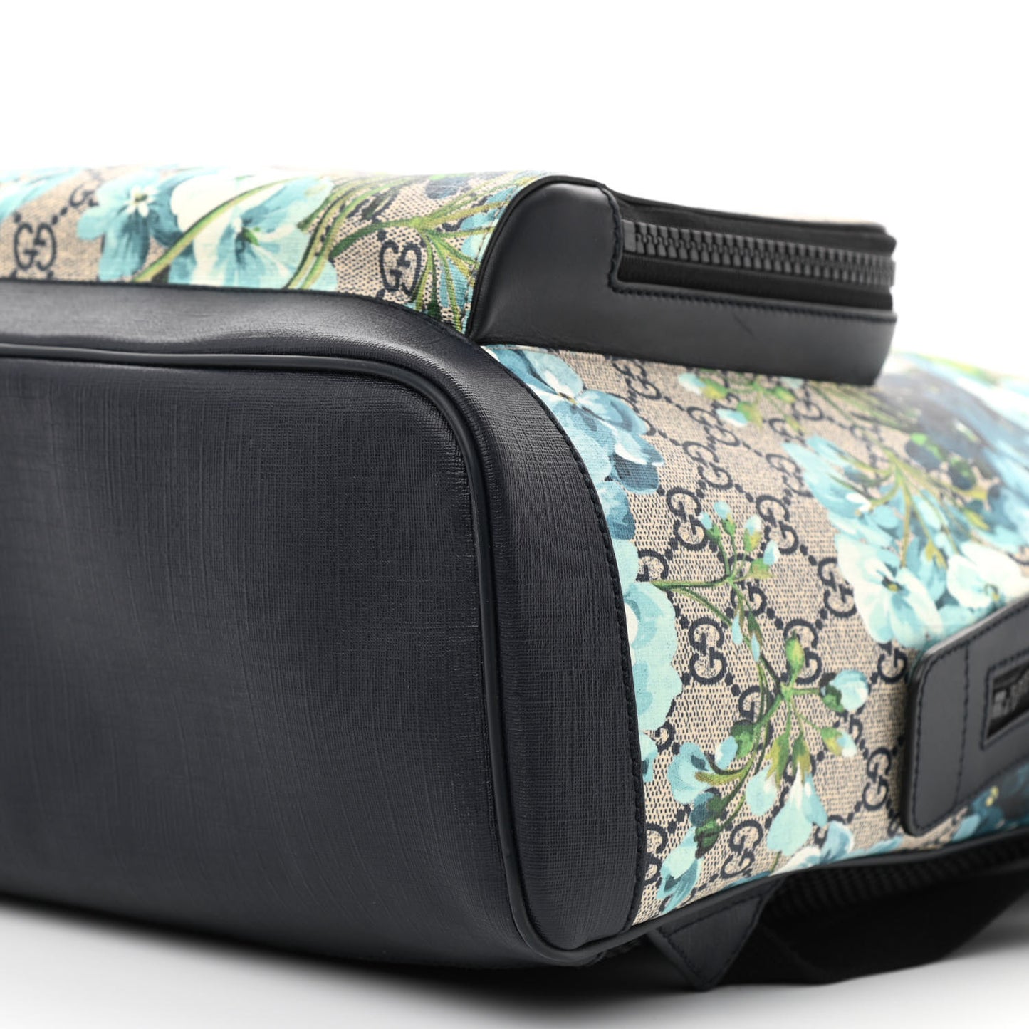 GG Supreme Monogram Blooms Medium Day Backpack Beige Blue Navy