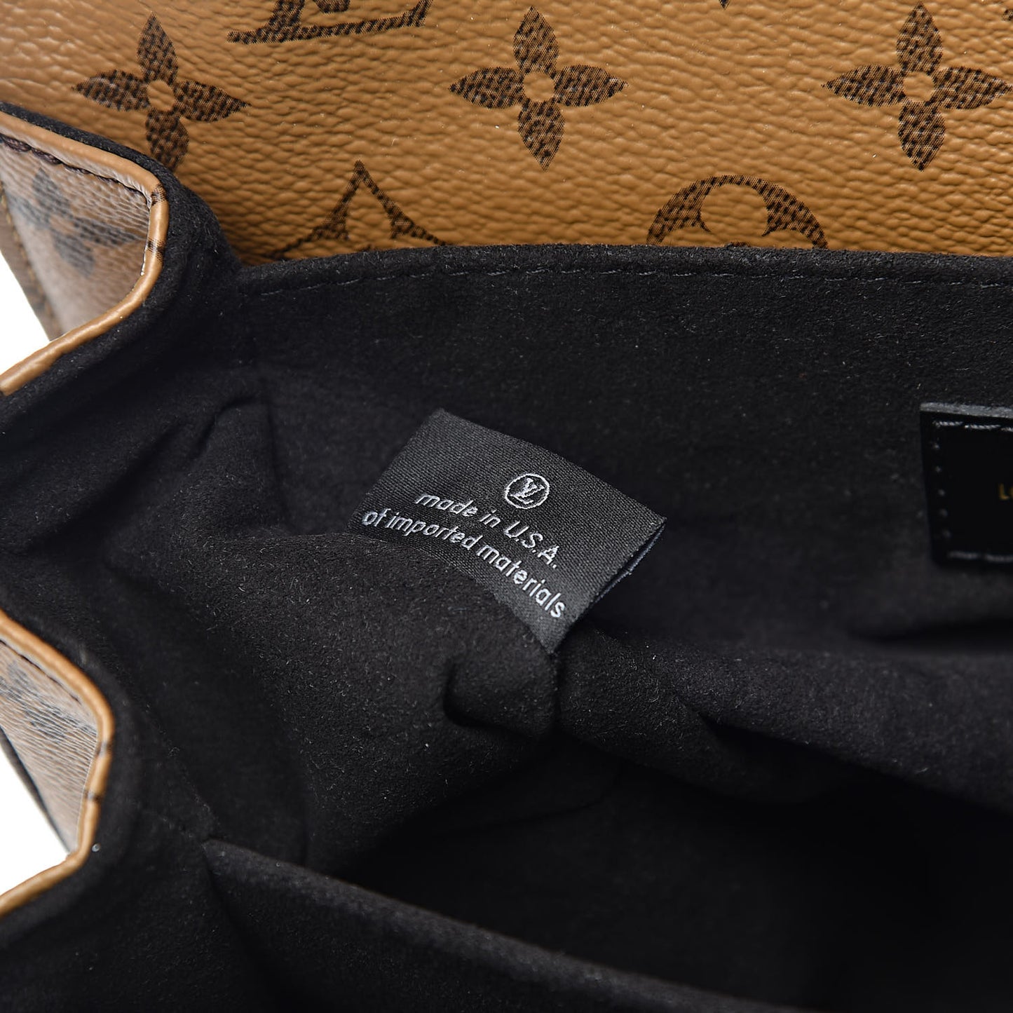 Reverse Monogram Pochette Metis